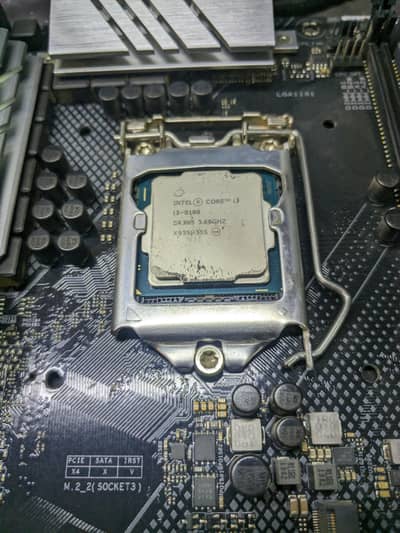Core i3 8100 processor clearance