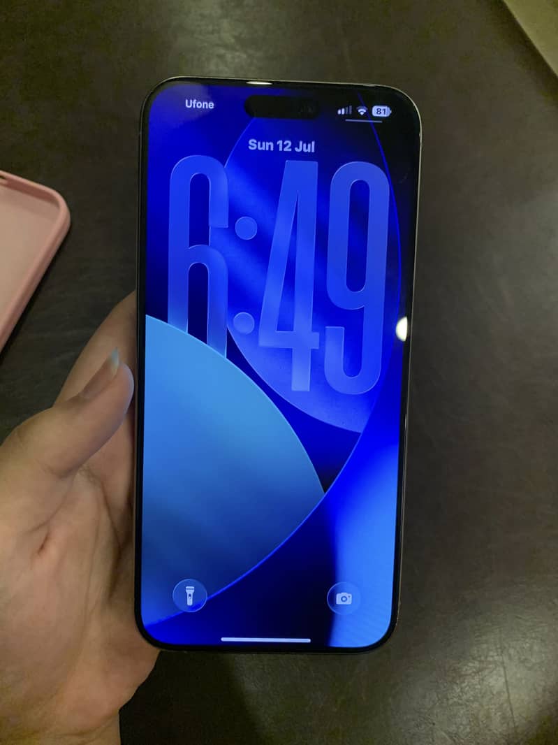 iPhone 15 pro max 1