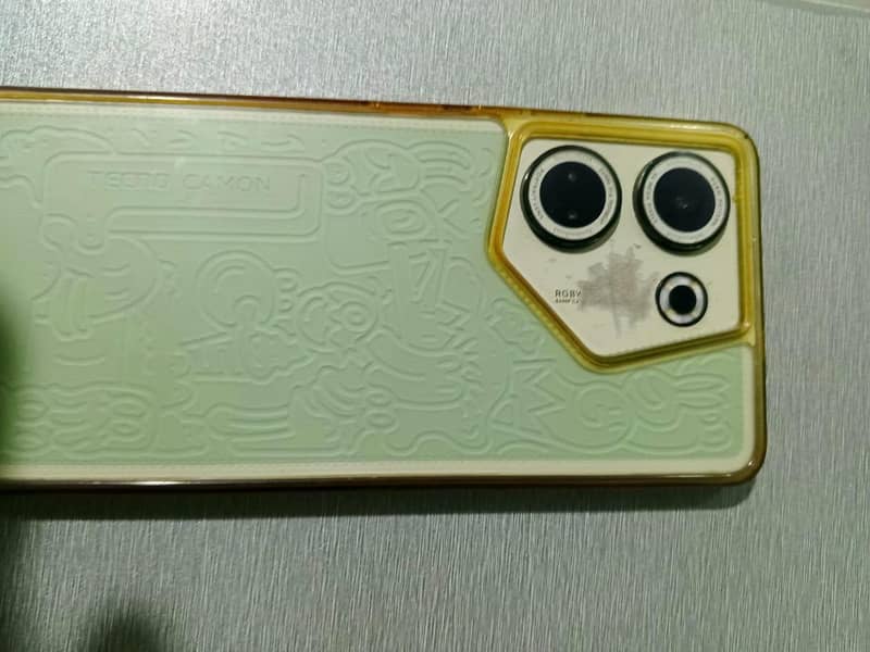 Tecno CAMON 20 3