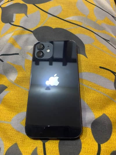Apple iPhone 12