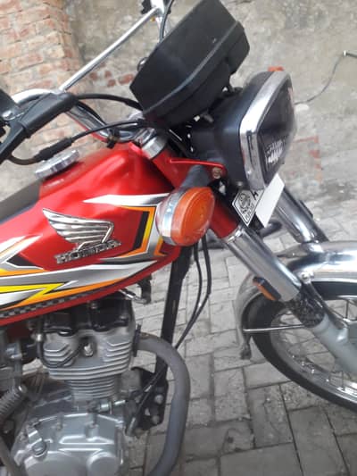 HONDA ||cd 125||Model 2025only serious buyer can contact