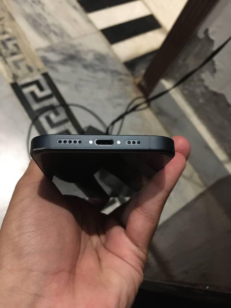 Iphone 13 2