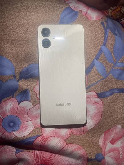 Samsung Mobile A06