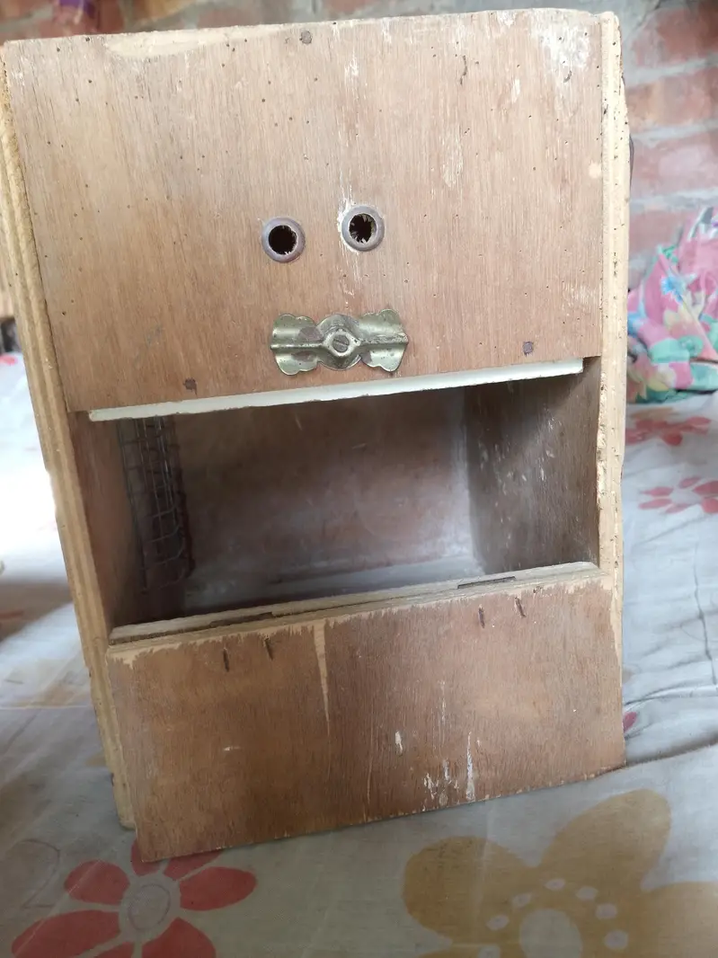 breeding box