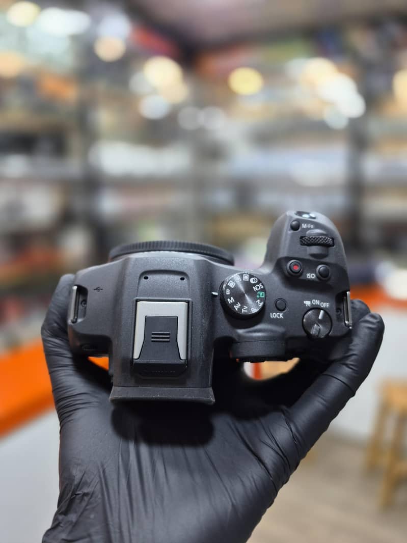 Canon Eos R7 2