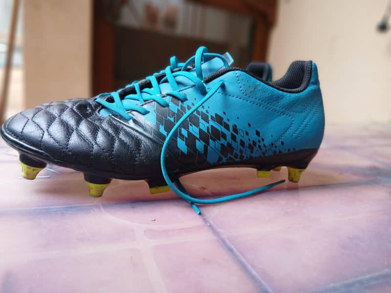 ORIGINAL KIPSTA STUDS 5