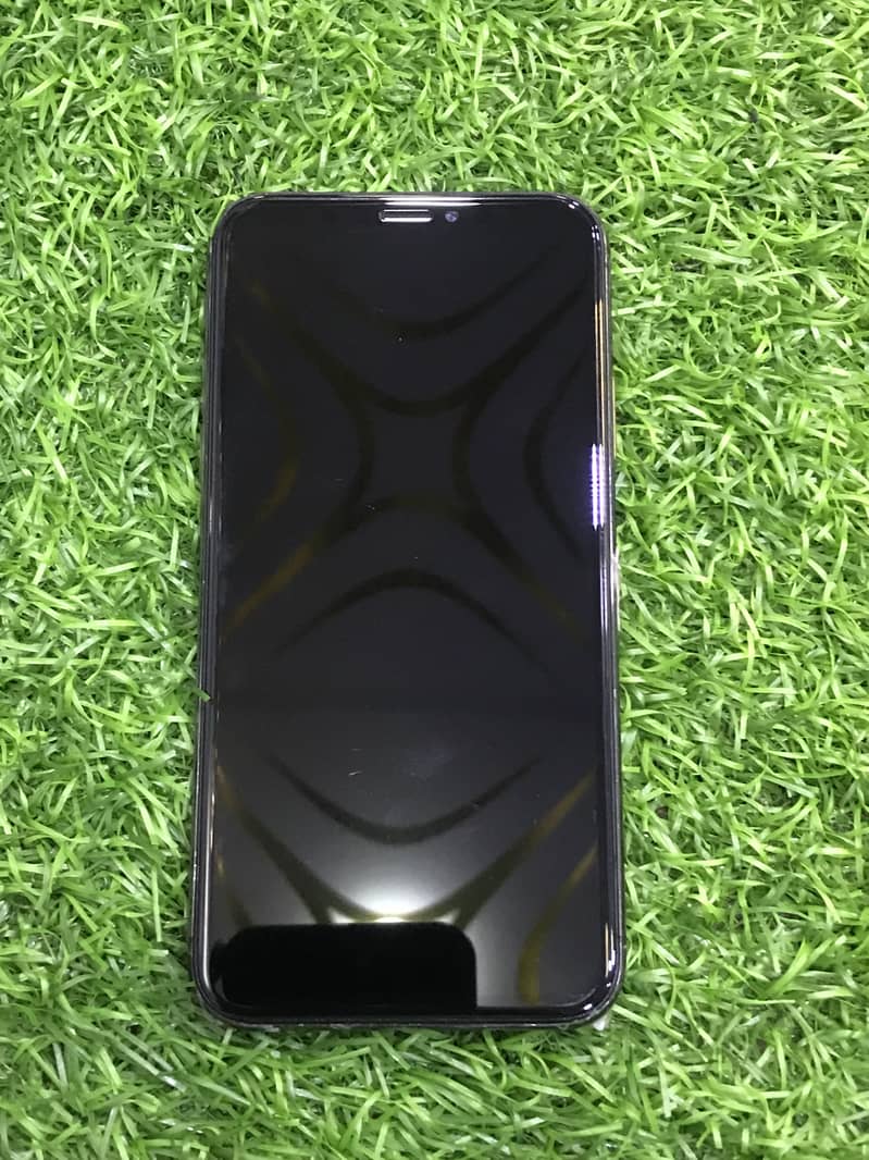 Apple iPhone X 3
