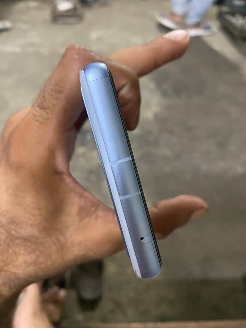 Google Pixel 7a 1