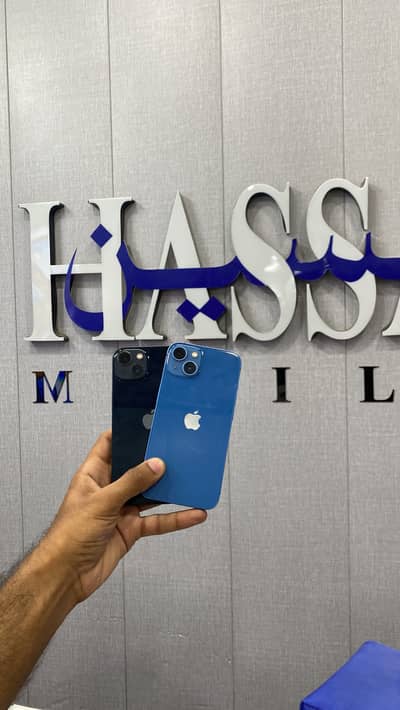Apple iPhone 13