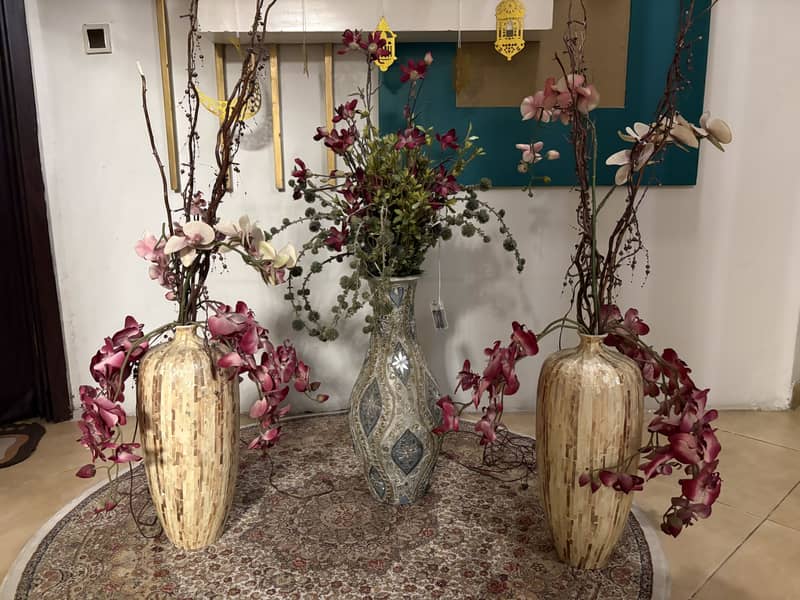 Ceramic vases 0