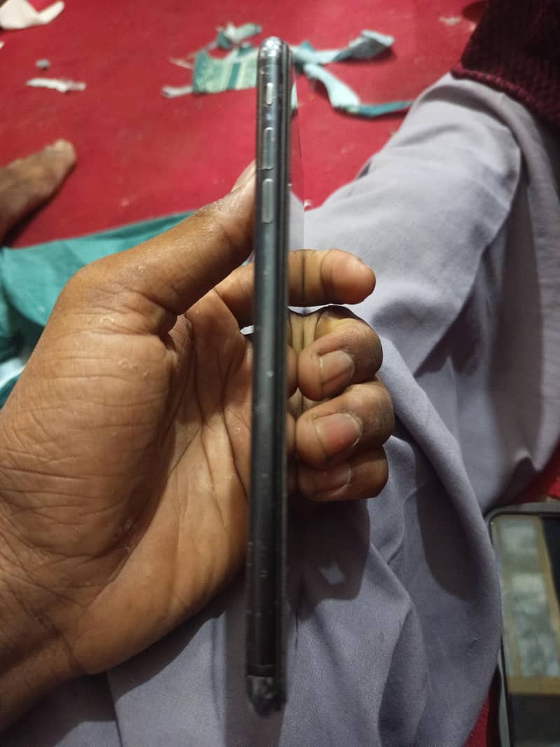 Apple iPhone 7 Plus 0