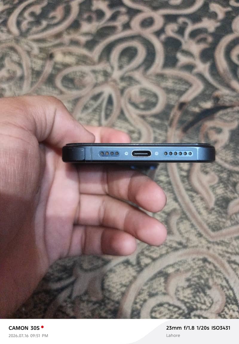 iphone 15pro max 4