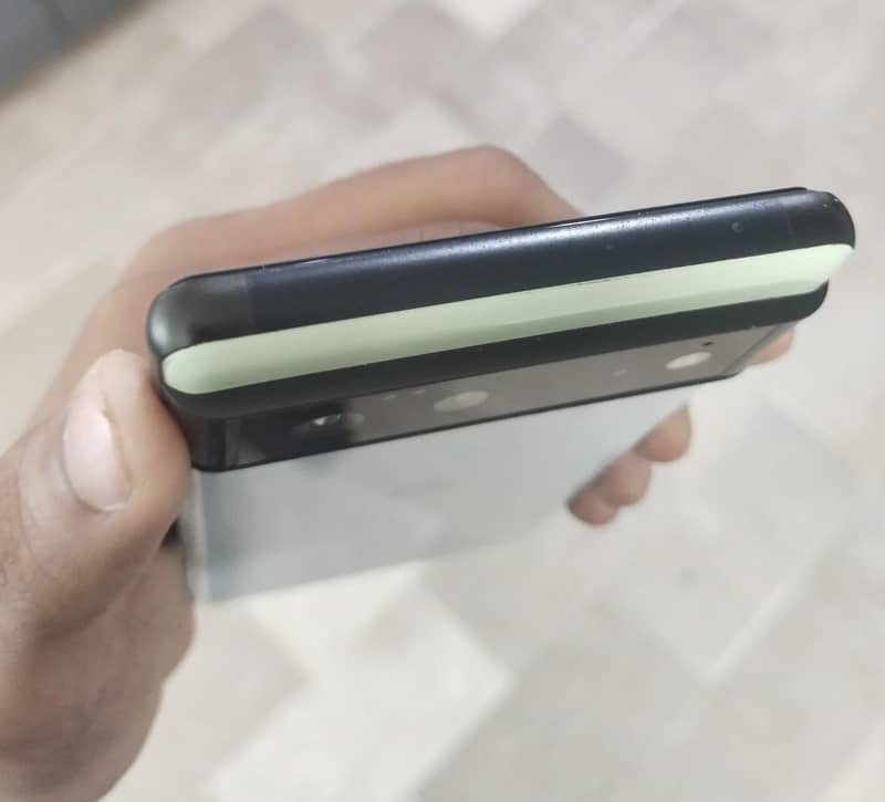 Google Pixel 6 0