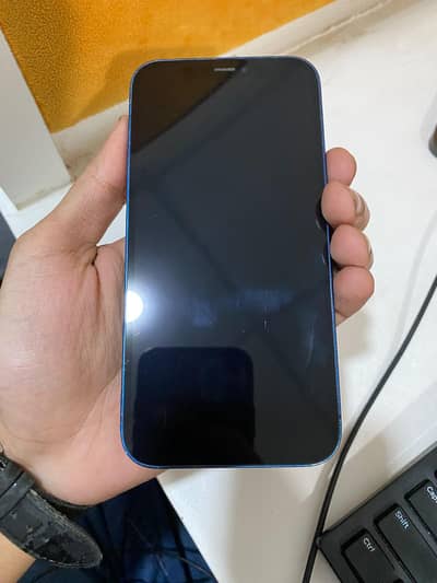 Apple iPhone 12