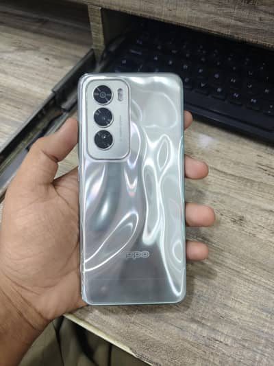 OPPO Reno12 5g