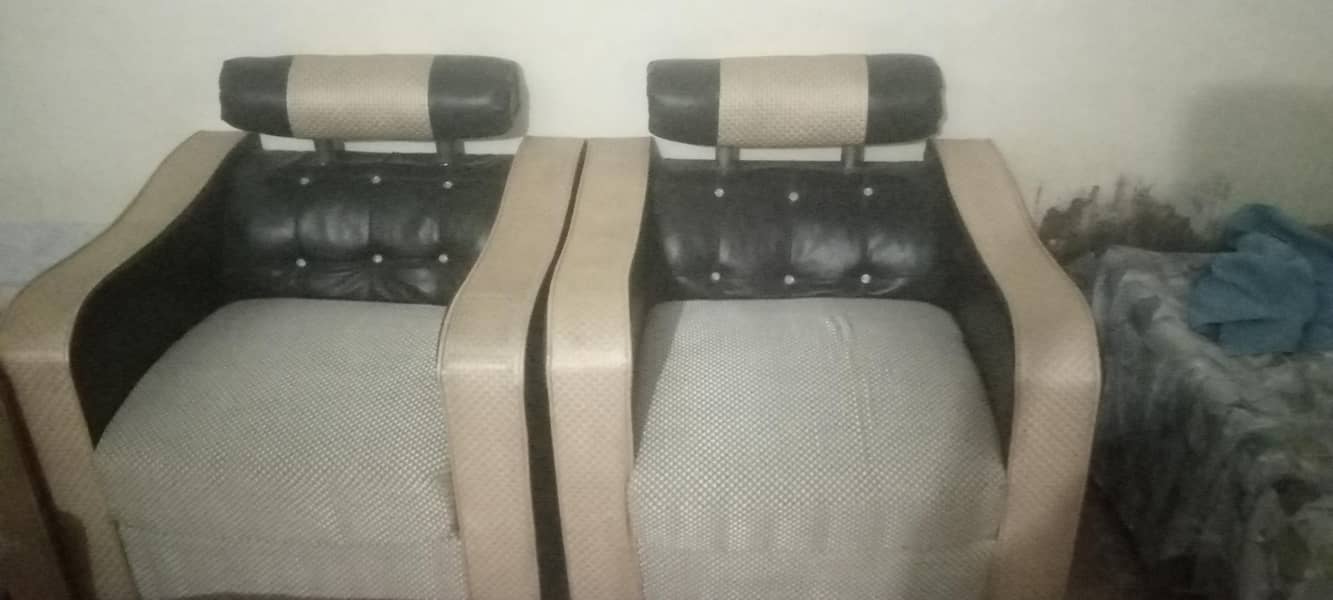 25000 thousand sofas 2