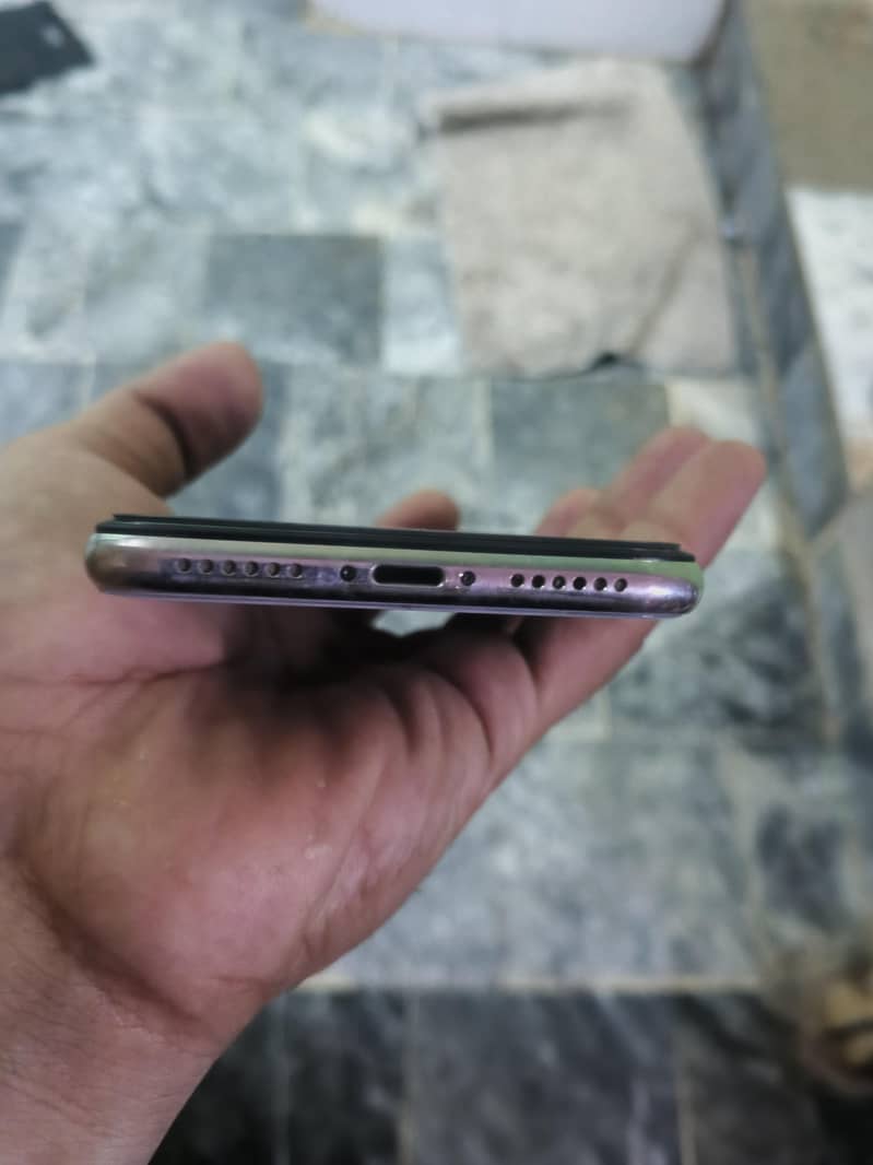 Apple iPhone X 1