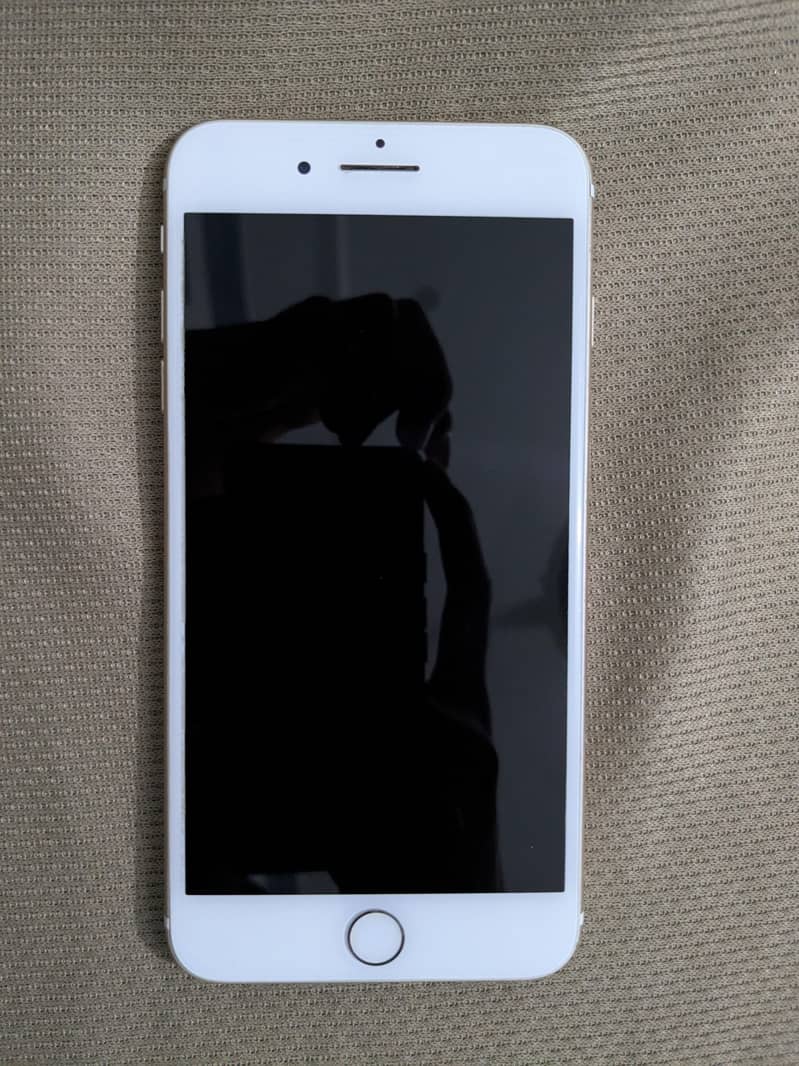 Apple iPhone 7 Plus 5