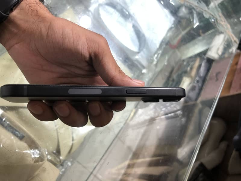 iPhone 15 1