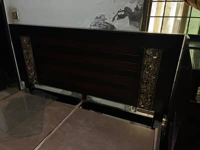 King Size Bed Set Complete For Sale