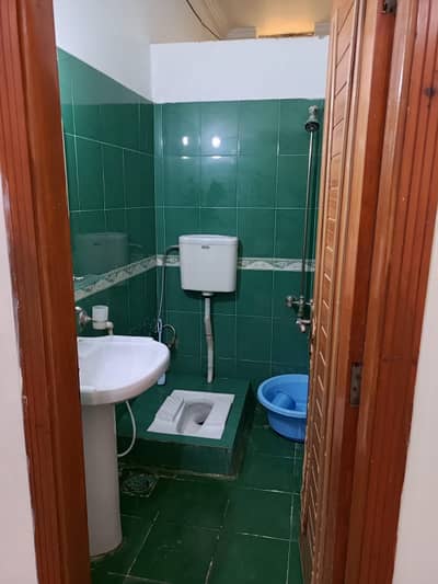 25*40 House For Rent in G13 Islamabad only having