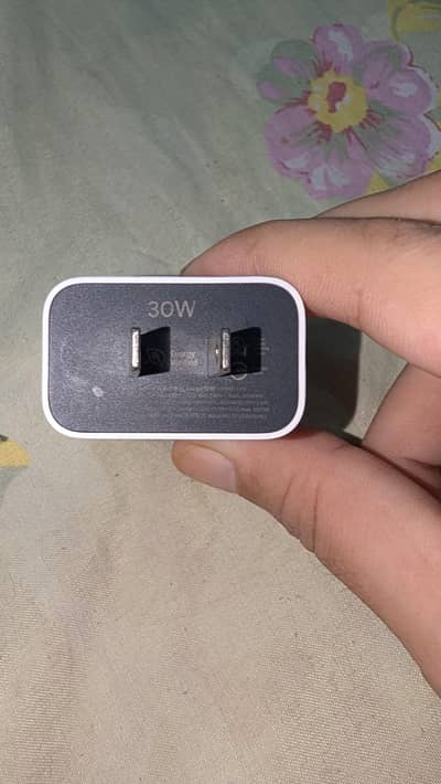 original google pixel 30 watt charger 10 by 10 condition