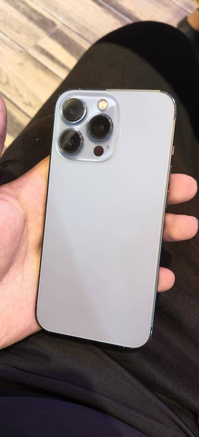 Apple iPhone 13 Pro jv