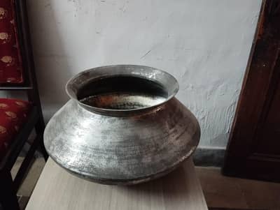 Urgent Sale – Original Tamba Ka Desi Degcha | Mazboot Quality