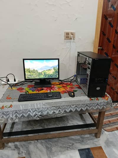 Gaming Pc with monitor