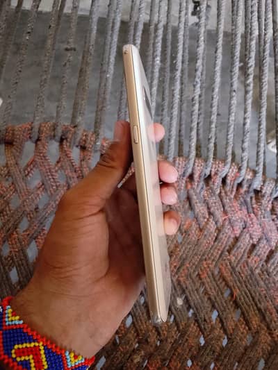 LG V60 ThinQ 5G