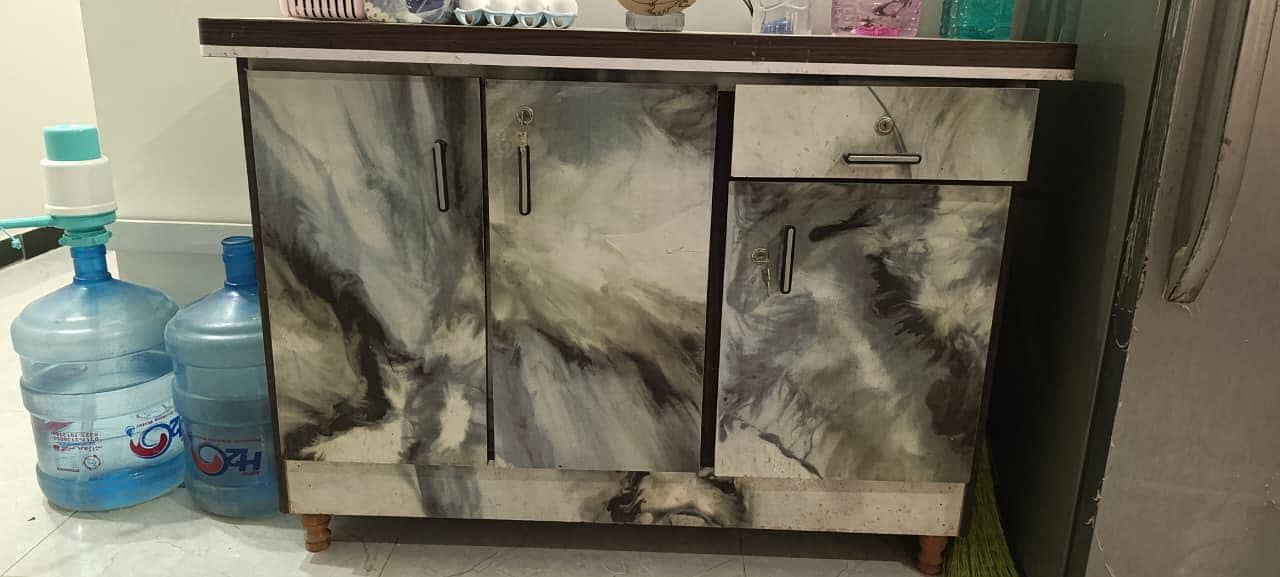 Kitchen Cabinet 0
