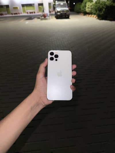 Apple iPhone 12 Pro