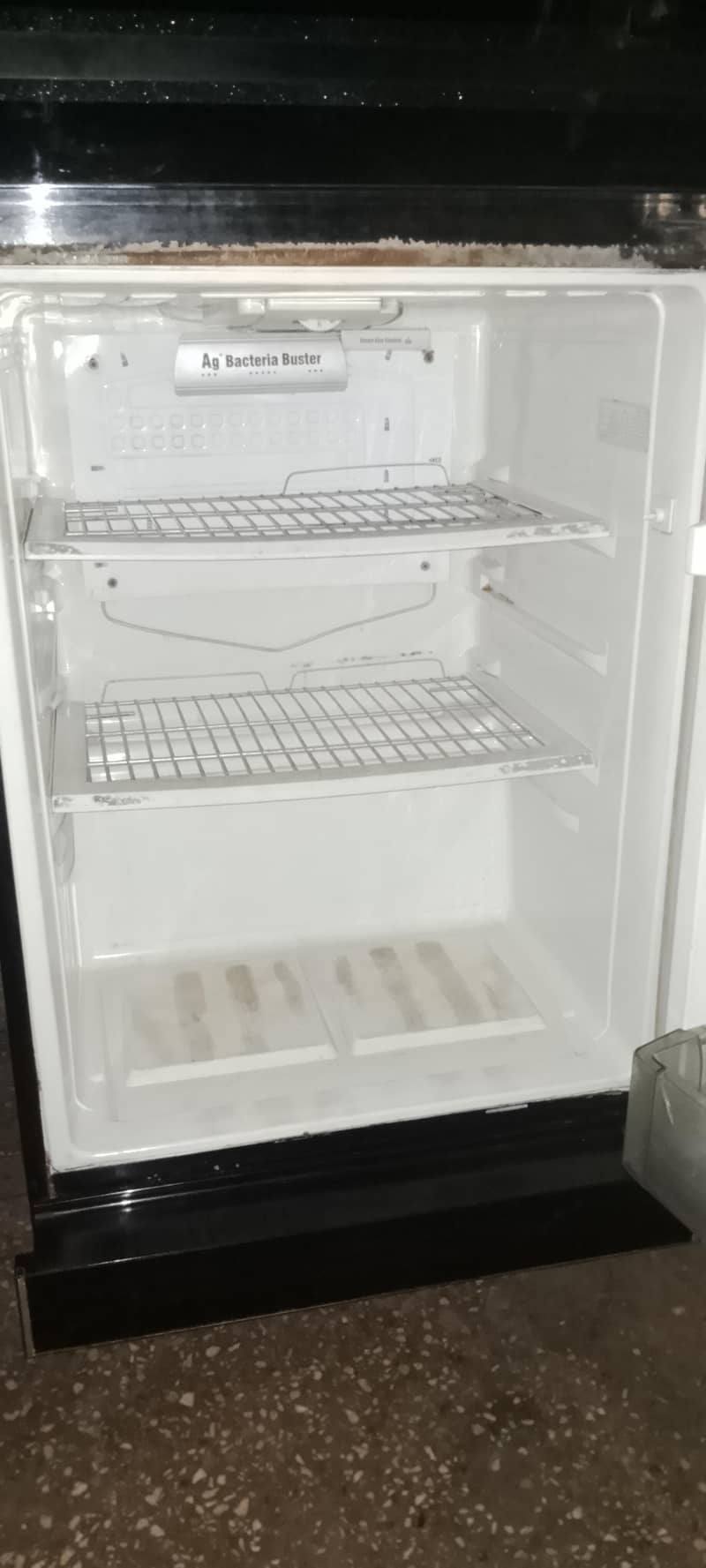 Condition New 2