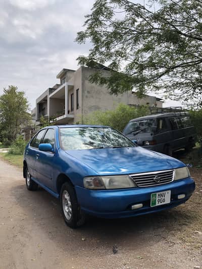 Nissan Sunny 1998