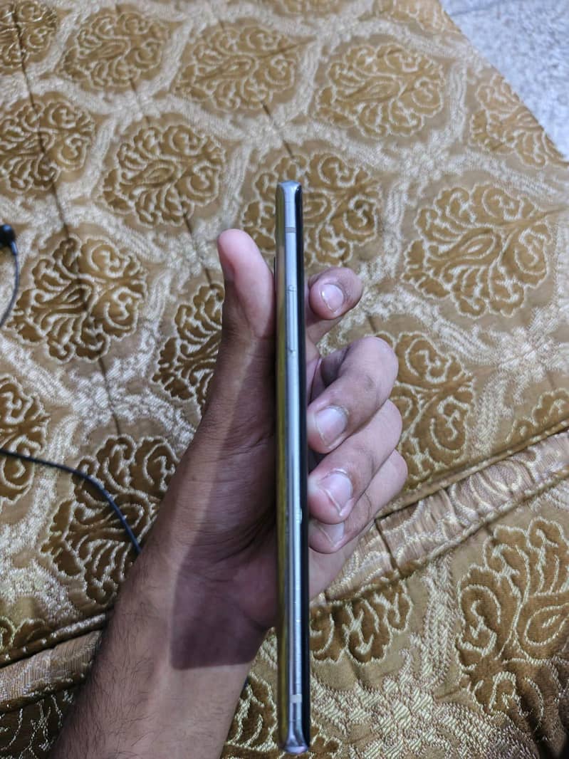 One Plus 8 5