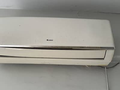 Selling my One ton Splic Ac gree and orient read ad