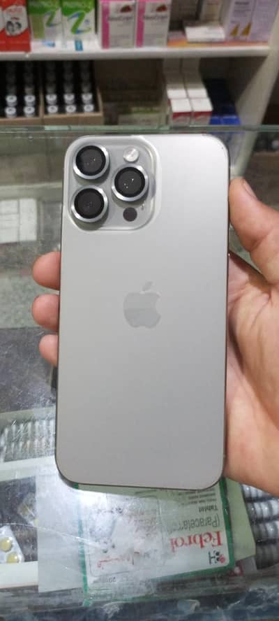 Apple iPhone 15 Pro Max