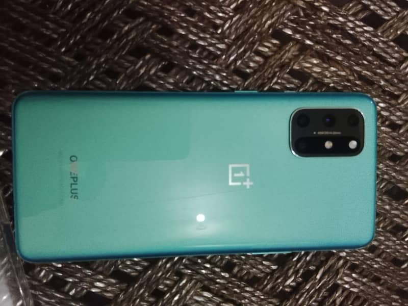 One Plus 8T 0