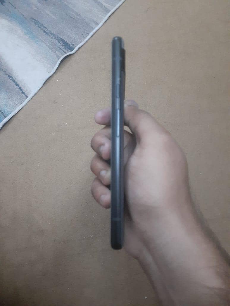 Google Pixel 6a 1