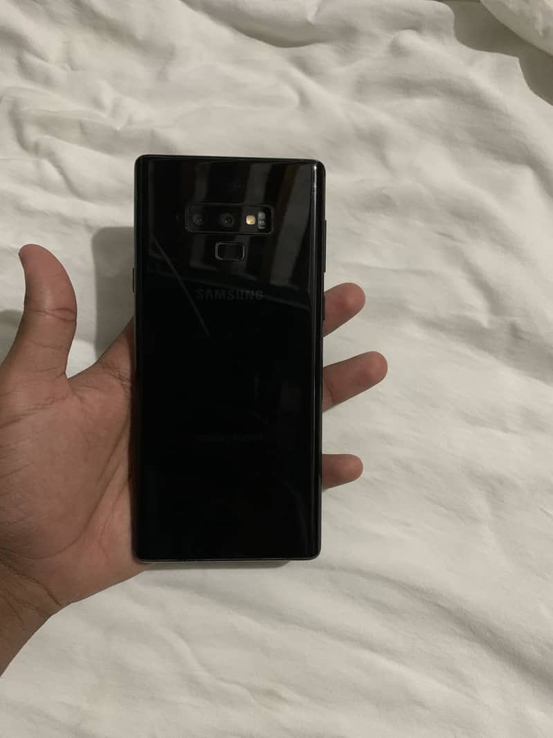 Samsung Mobile Note 9 9