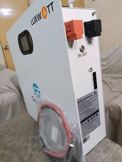 CoreTECH LUXWATT 51.2V 100Ah (5.12kWh) Wall Mounted Lithium Batter