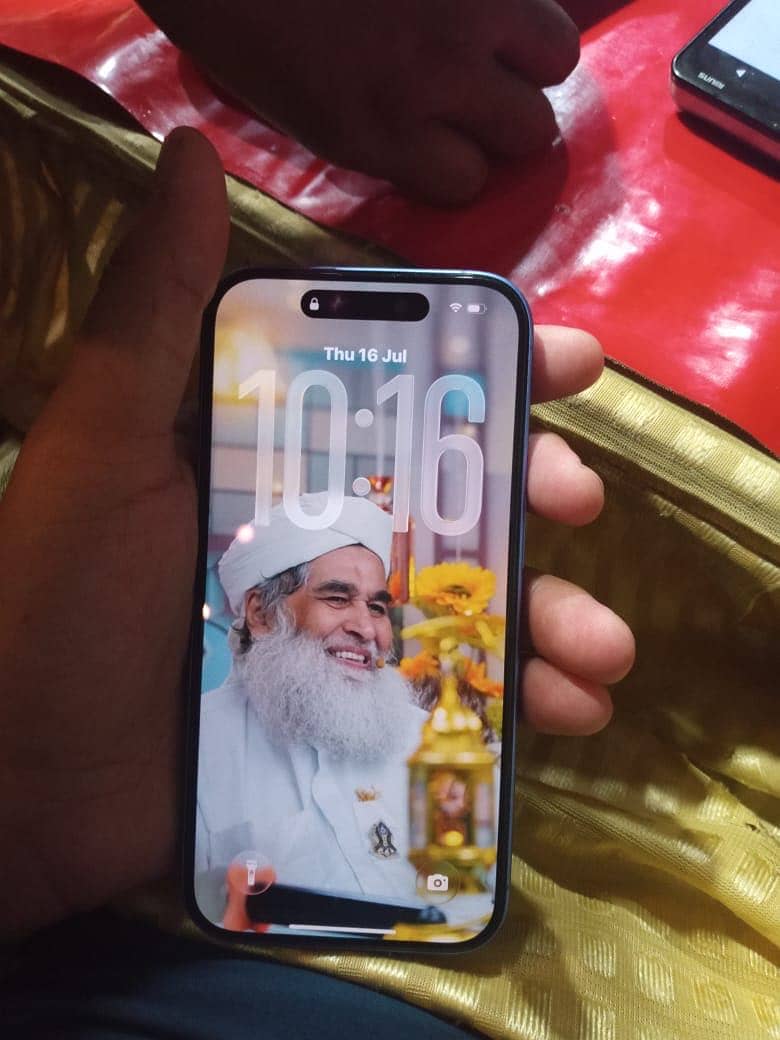 IPhone 16 0