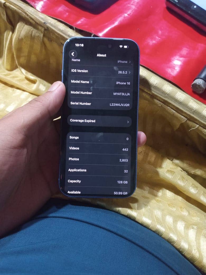 IPhone 16 2