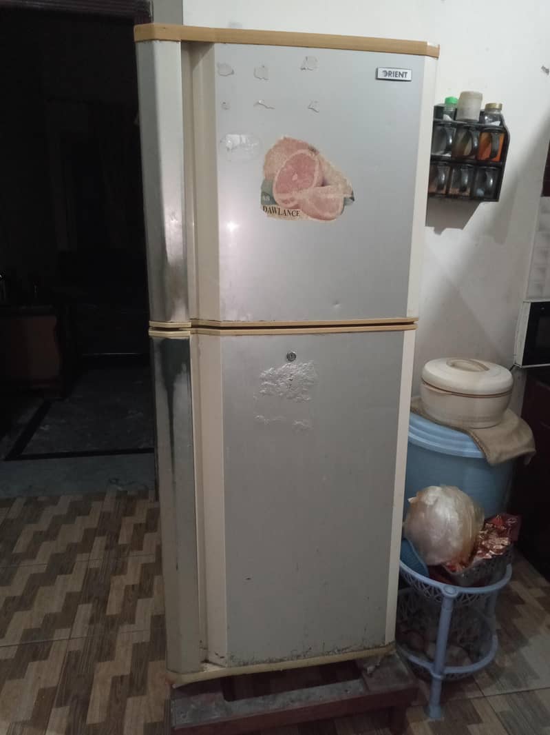 refrigerator 0