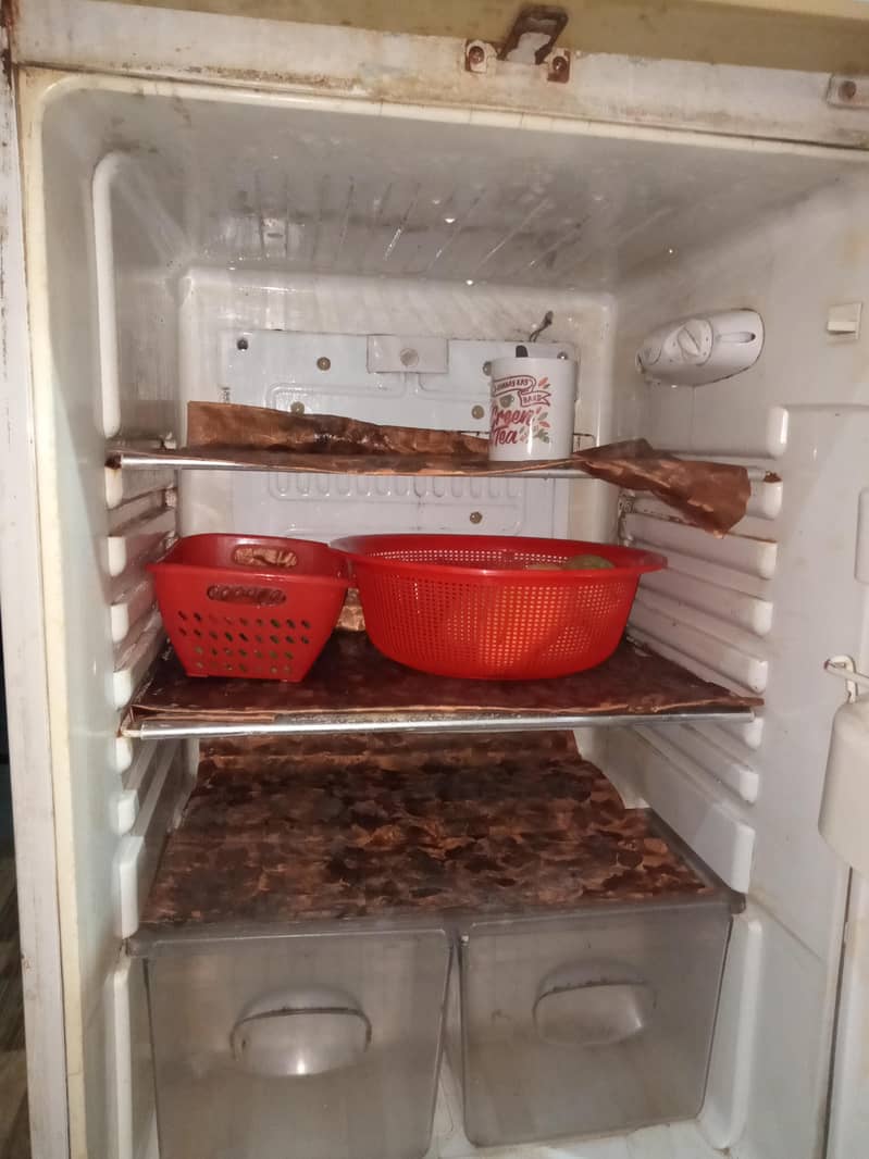 refrigerator 1