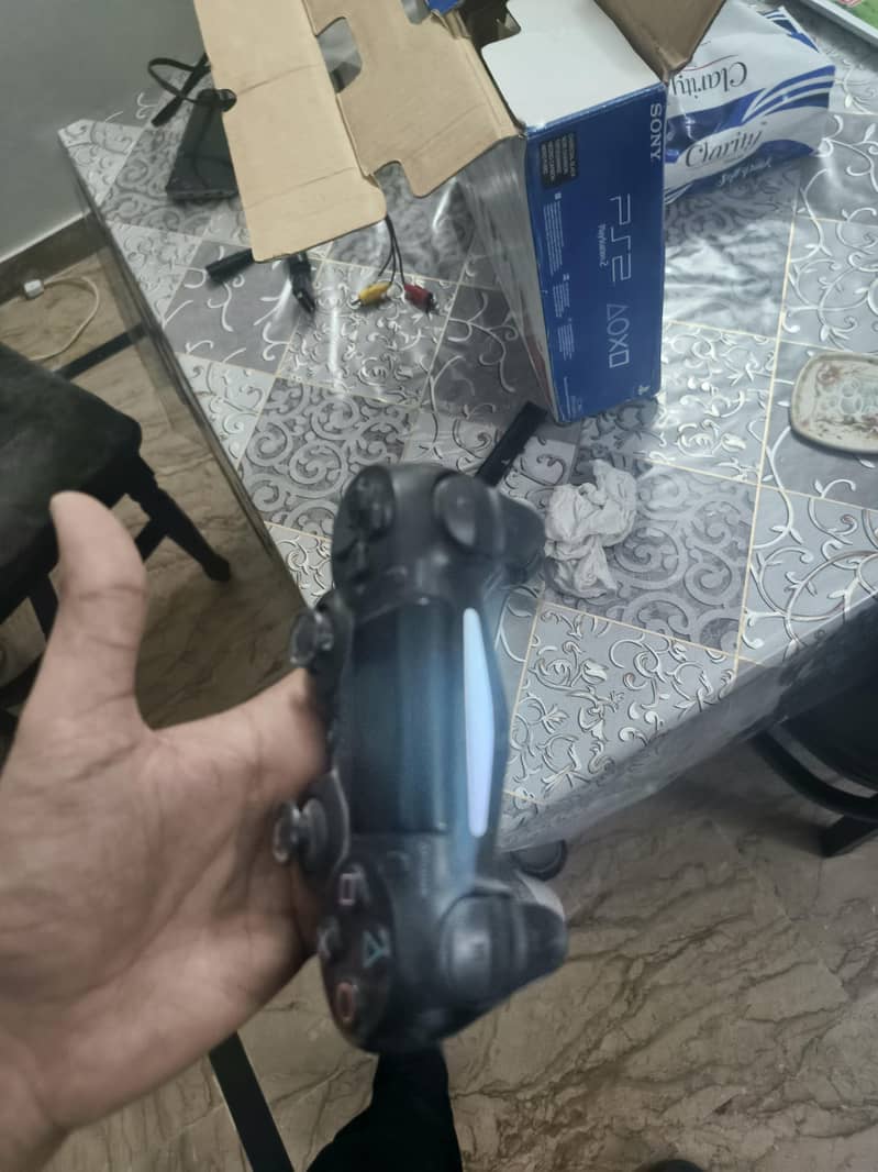 two wireless ps4 controllers wireless 6