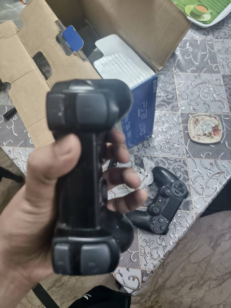 two wireless ps4 controllers wireless 7