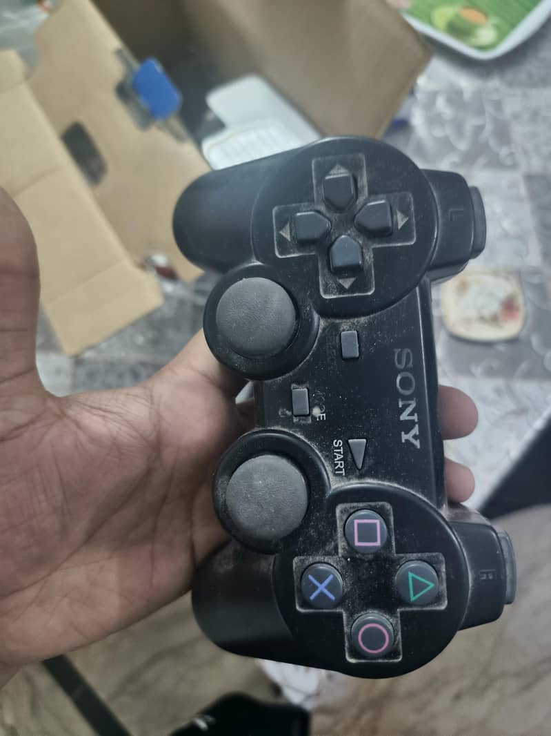 two wireless ps4 controllers wireless 8