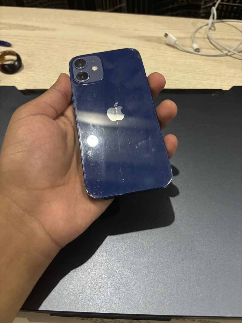 Apple iPhone 12 mini 8