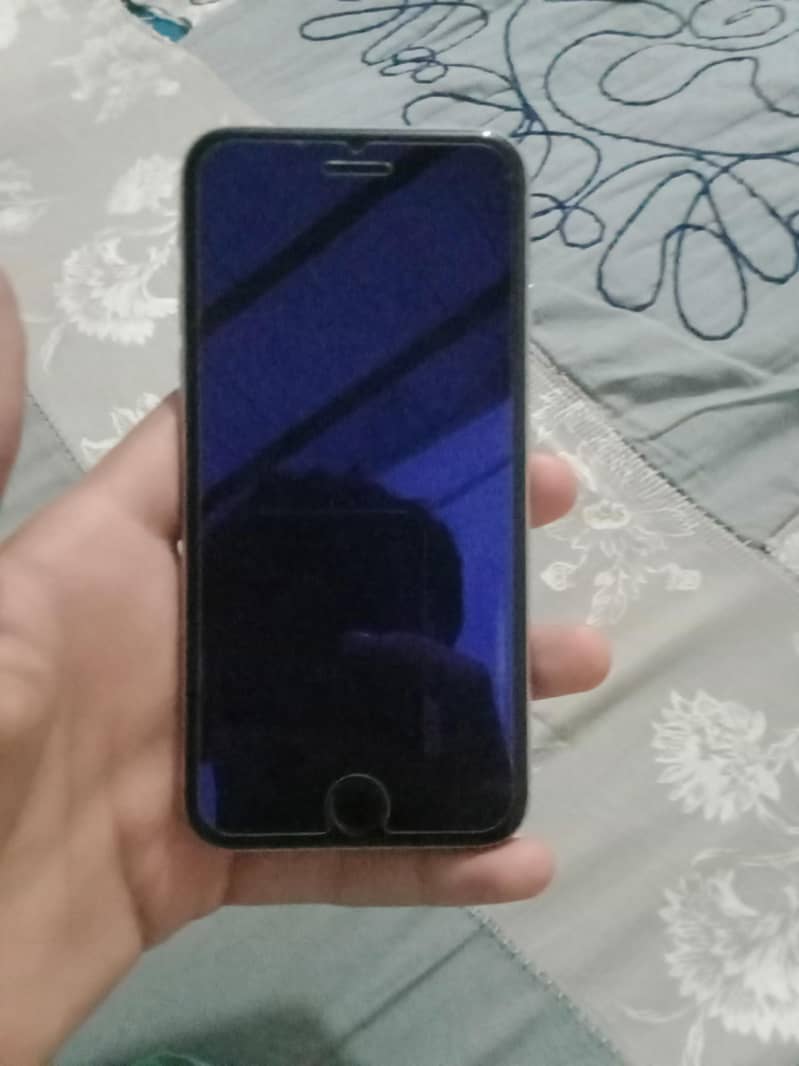 Apple iPhone 6S 1